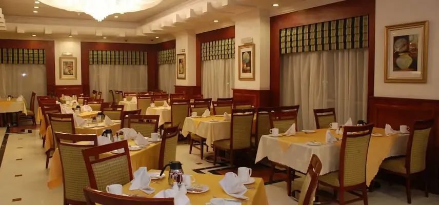 Al Rawda Royal Inn image